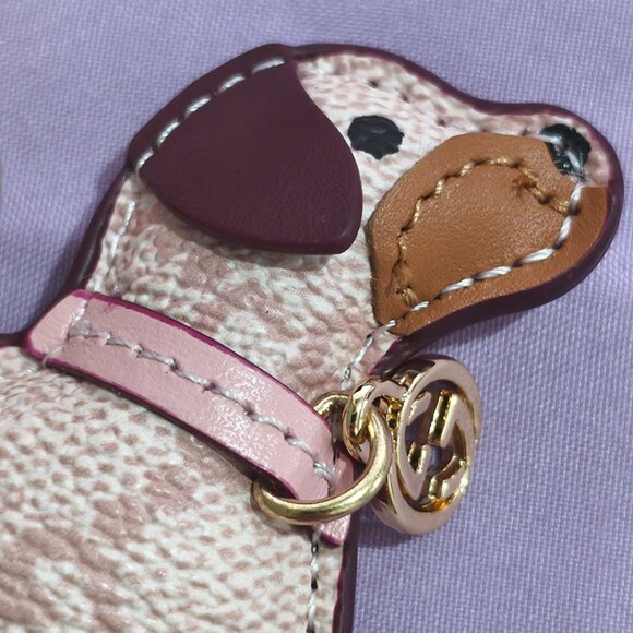 Gucci Dachshund Keychain - Picture 4 of 10